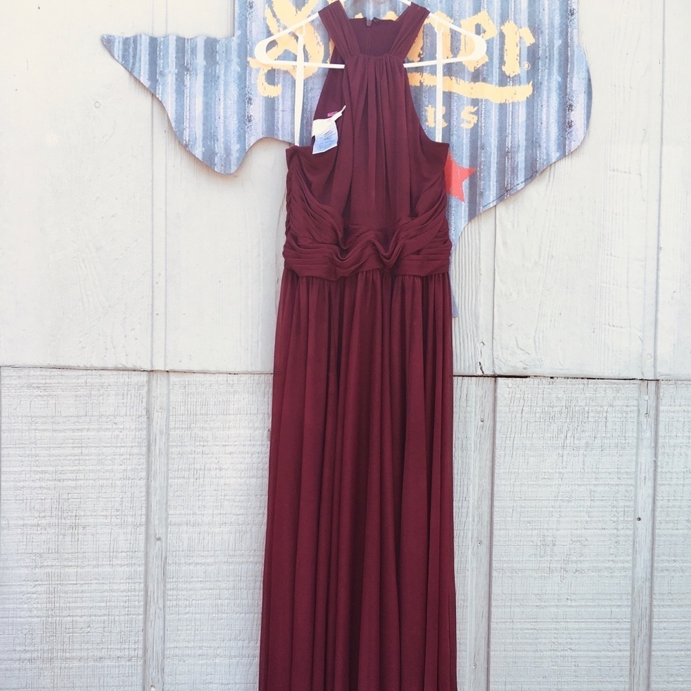 David’s Bridal gorgeous maroon dress